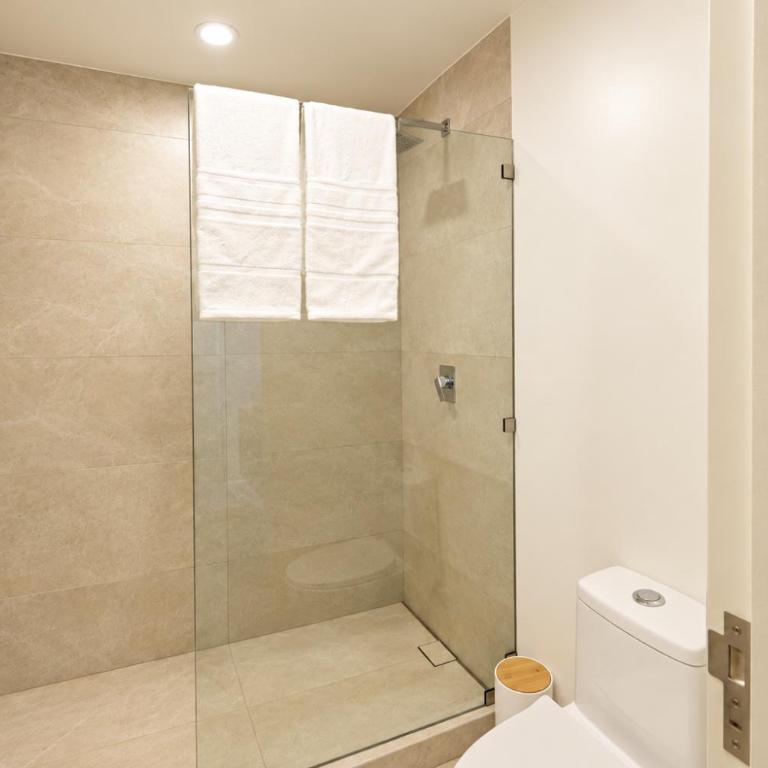 Villa Eureka - 3BR, Hot Tub, 2 Blocks from Beach - Apartamento de 3 dormitorios y vistas al mar - 52