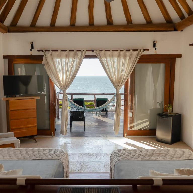 DK Luxury Ocean Front Villa - Adults Only - Chambre Double Deluxe - Vue sur Mer - 1