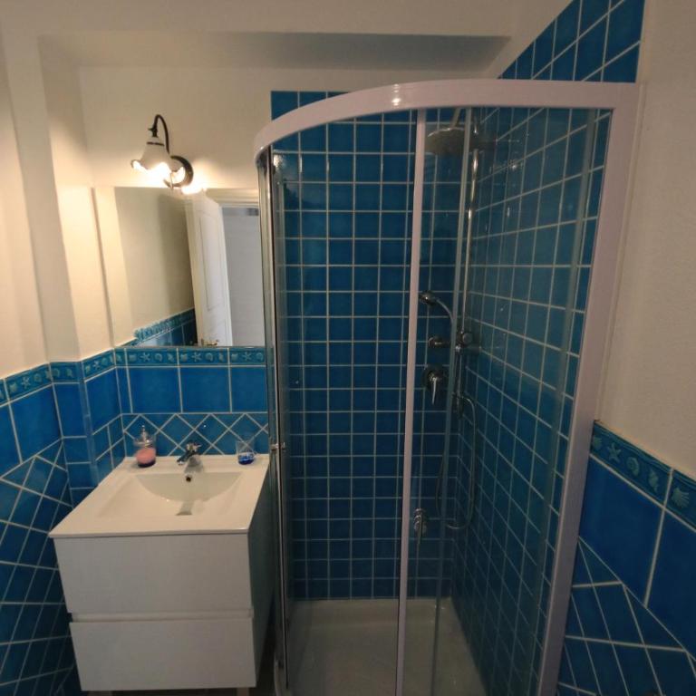 ### Appartamenti sulla SPIAGGIA al POETTO ### - Appartamento con 1 Camera da Letto - 8