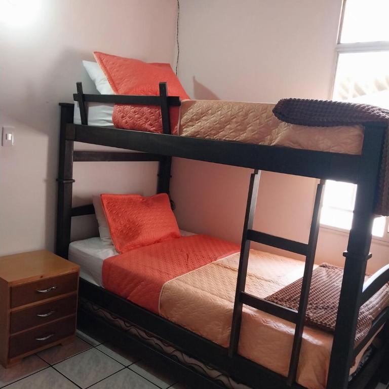 Tu hogar lejos de casa - Casa de 4 dormitorios - 2