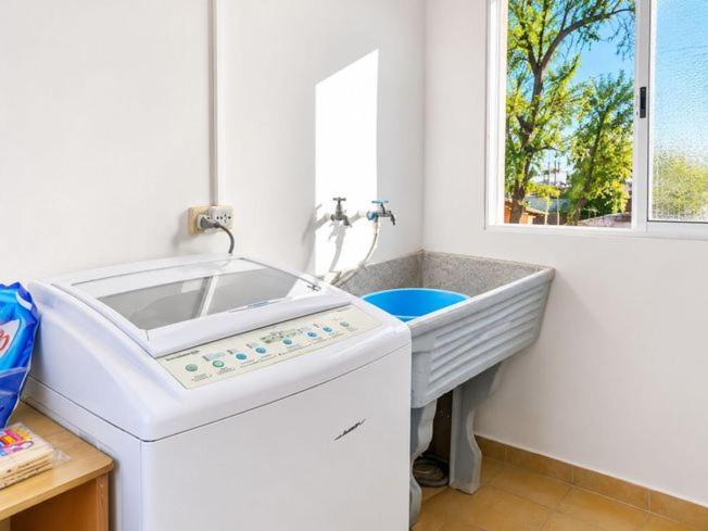 Casa suites Cangallo 3031, Mendoza - Four-Bedroom House - 6