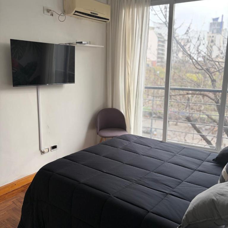 Departamento central - Apartamento de 2 dormitorios con balcón - 5