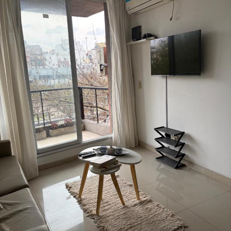 Departamento central - Apartamento de 2 dormitorios con balcón - 12