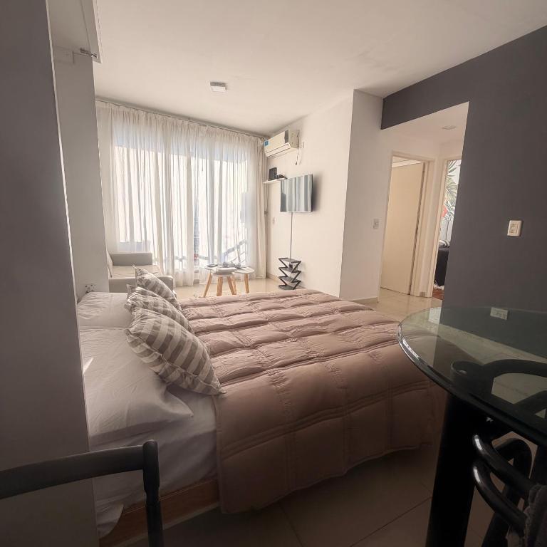 Departamento central - Apartamento de 2 dormitorios con balcón - 13
