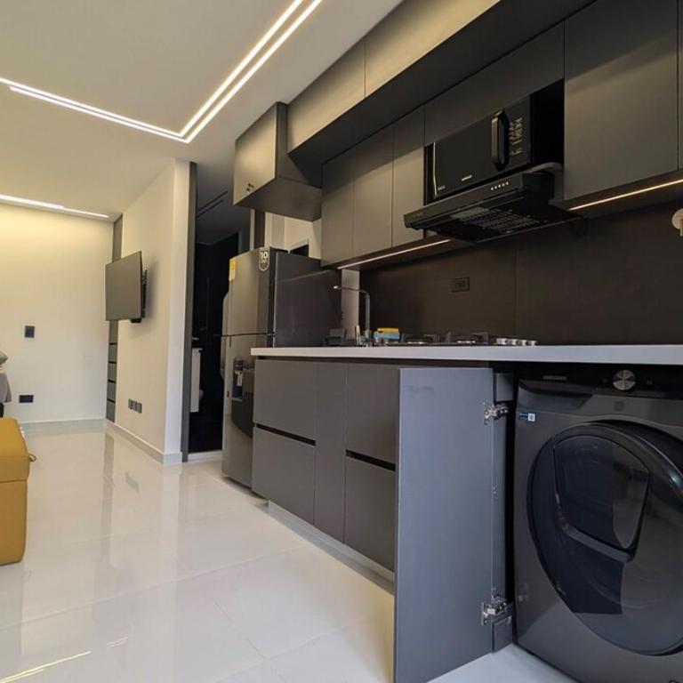 Estudio Super central - Metro y VIVA Envigado - One-Bedroom Apartment - 6