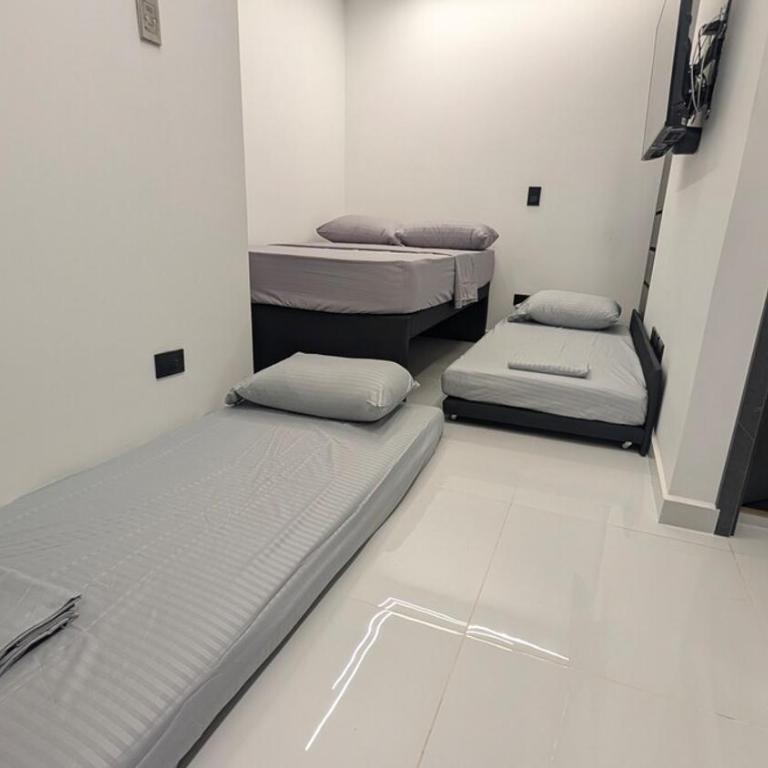 Estudio Super central - Metro y VIVA Envigado - One-Bedroom Apartment - 20