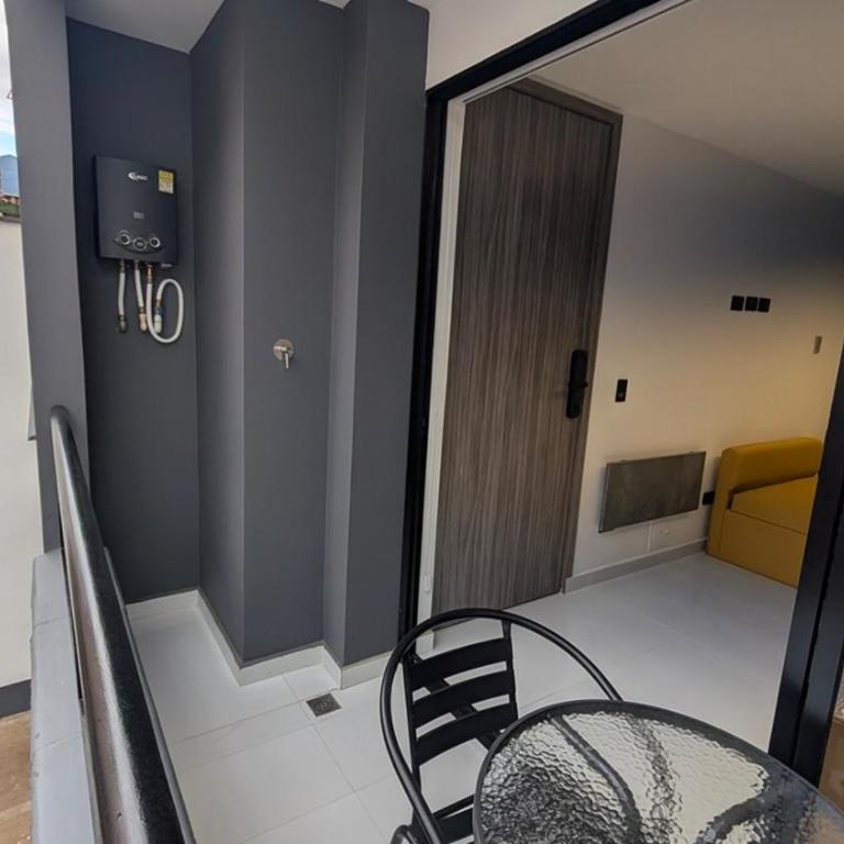 Estudio Super central - Metro y VIVA Envigado - One-Bedroom Apartment - 24