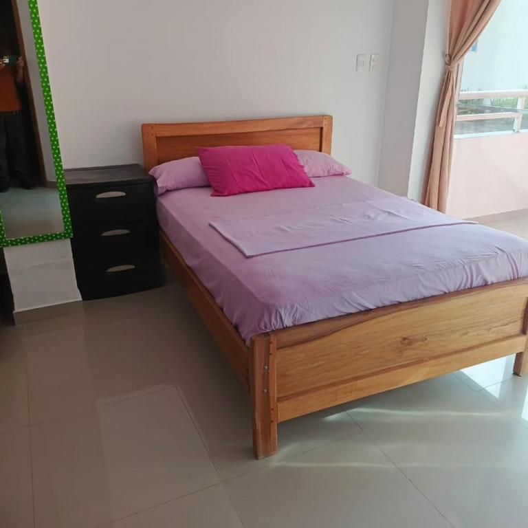 Hotel Almond Beach - Habitación Familiar con balcón - 2