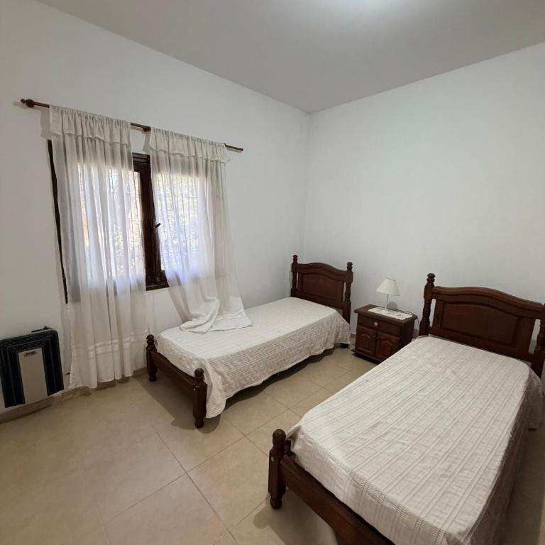 Casa Libertad del Lago - Three-Bedroom House - 20