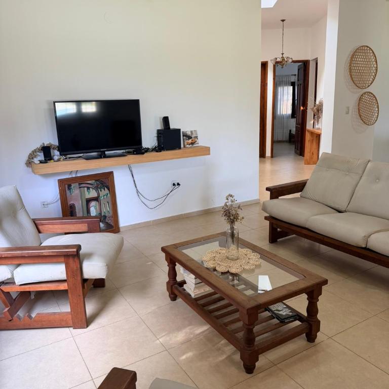 Casa Libertad del Lago - Three-Bedroom House - 26