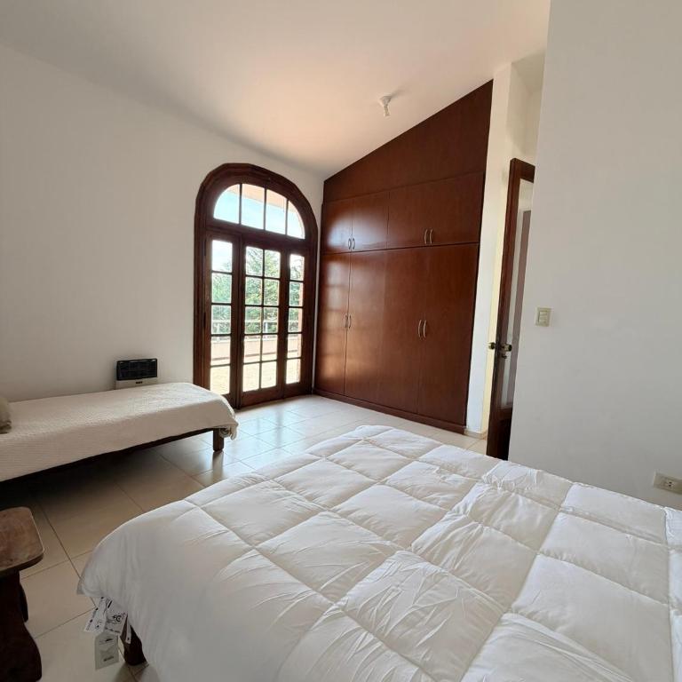 Casa Libertad del Lago - Three-Bedroom House - 36