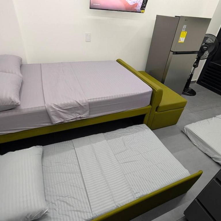 Estudio independiente primer piso cerca a Metro y VIVA Envigado - One-Bedroom Apartment - 12