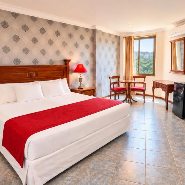 Gran Hotel Santa Cruz - Suite Executive - 2