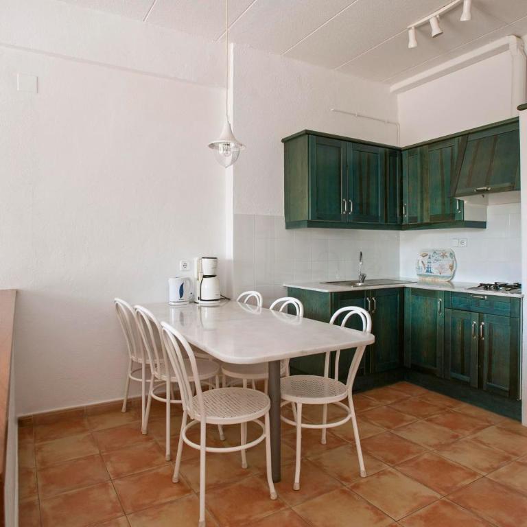 Apartaments El Berganti en Canyelles Petites - Apartamento - 6