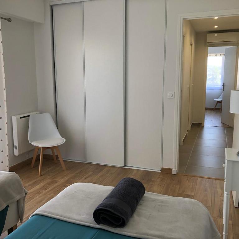 Appartement 2 chambres piscine parking - Appartement 1 Chambre - 12