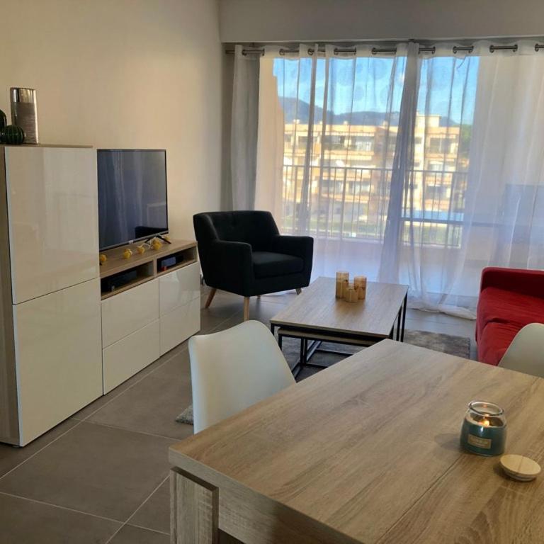 Appartement 2 chambres piscine parking - Appartement 1 Chambre - 19