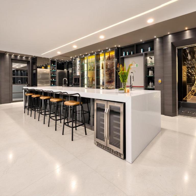 Europa Suites Medellin - Penthouse Apartment - 21