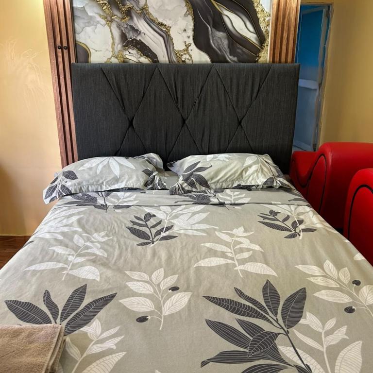 Hostal La Huerta - Standard Family Room - 1
