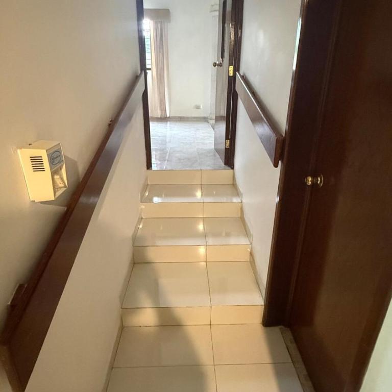 House Apartment Cerca del Centro Patio Pet Friendly - One-Bedroom Apartment - 57