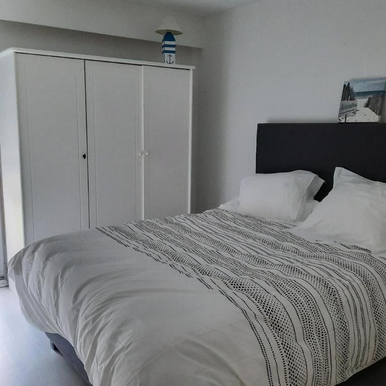 Nice 86m With Terrace Near The Beach! - Apartment - 8