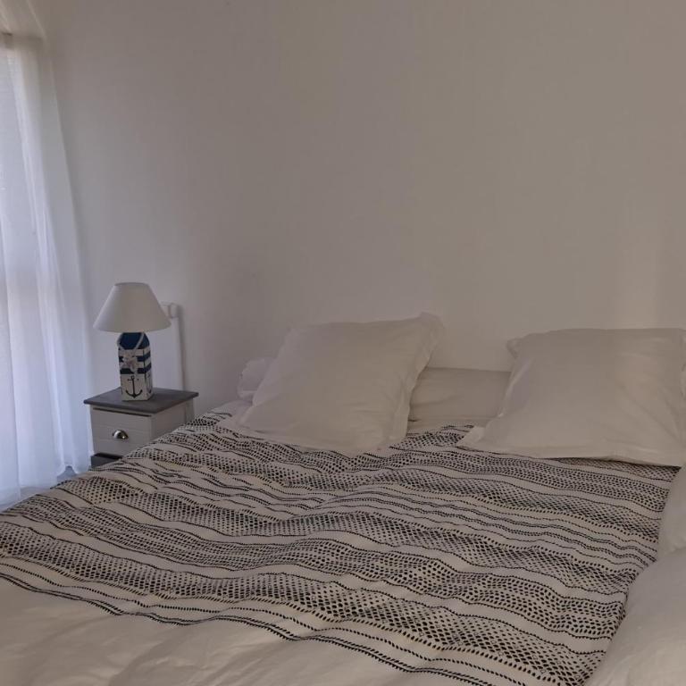 Nice 86m With Terrace Near The Beach! - Apartment - 10