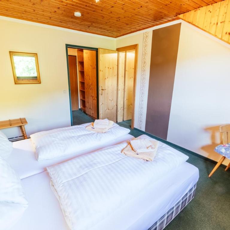 Hammerschmied Bed&Breakfast - Familienzimmer mit Doppelbett - 3