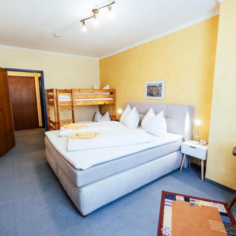 Hammerschmied Bed&Breakfast - Familienzimmer mit Bergblick - 3