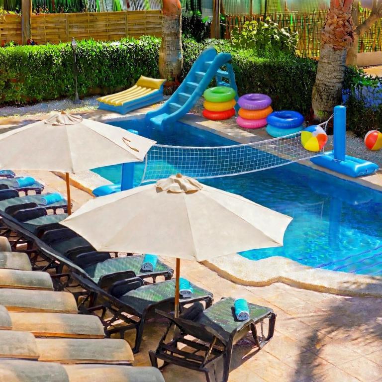 4 Bedroom Luxury Villa with Heated 15m Pool For Up-To 10 Guests - Villa con Piscina Privata - 29