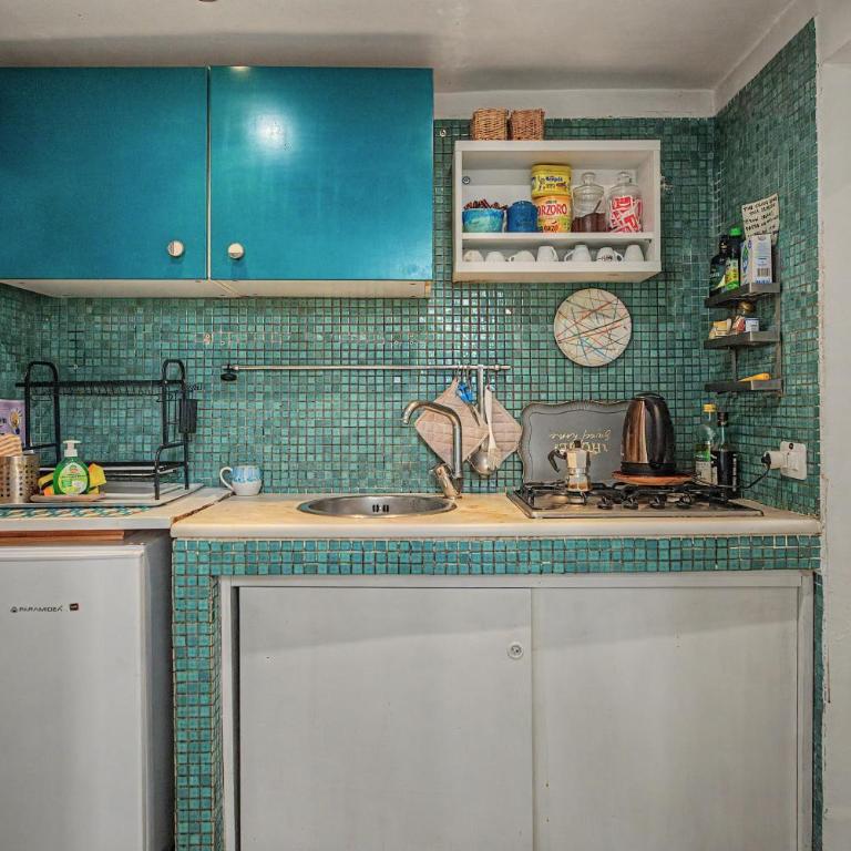 Tribunapoli Apartment - Appartamento con 4 Camere da Letto e Balcone - 13