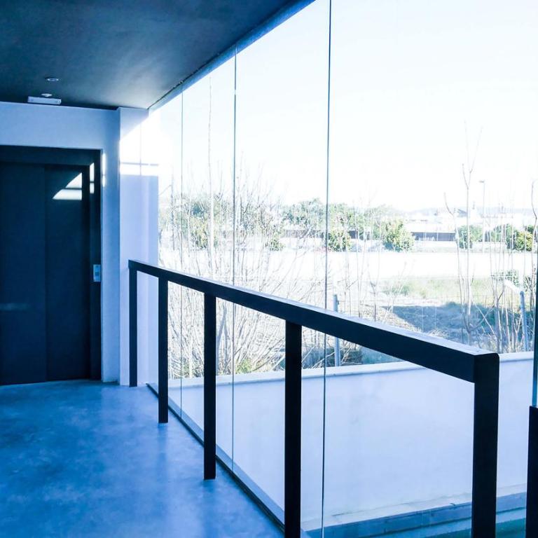 Apartamento La Calahorra a 100m de la feria de Córdoba - Studio Apartment - 28