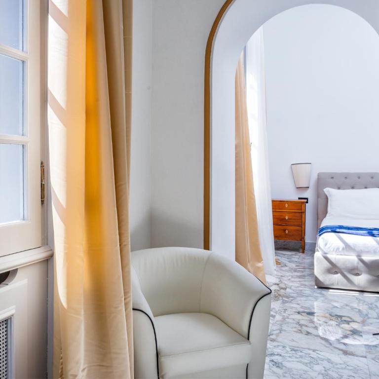 Queen Palace Suites - Suite Superior - 6