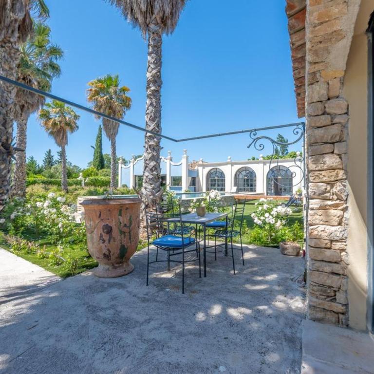 Blue Palm Provence Villa & Chambres - Mazet - 9