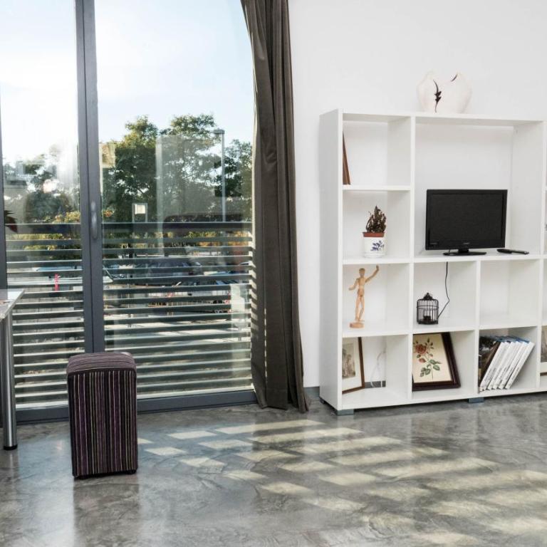 Apartamento La Calahorra a 100m de la feria de Córdoba - Studio Apartment - 15