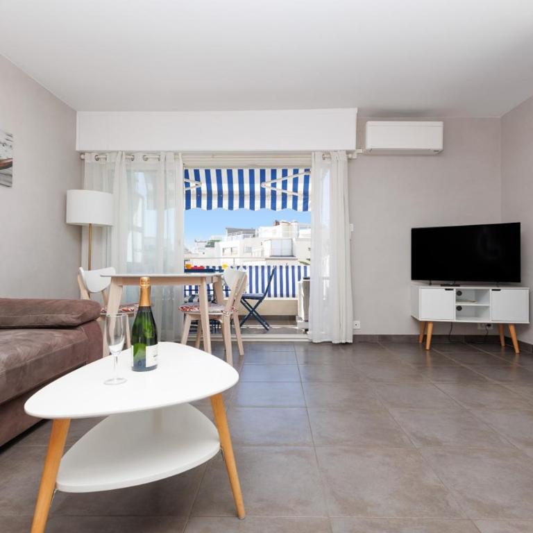 Le Corsaire YourHostHelper - Appartement 1 Chambre avec Terrasse - 2