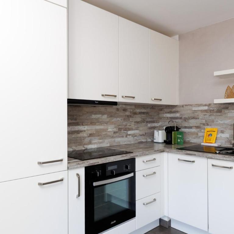 Le Corsaire YourHostHelper - Appartement 1 Chambre avec Terrasse - 8