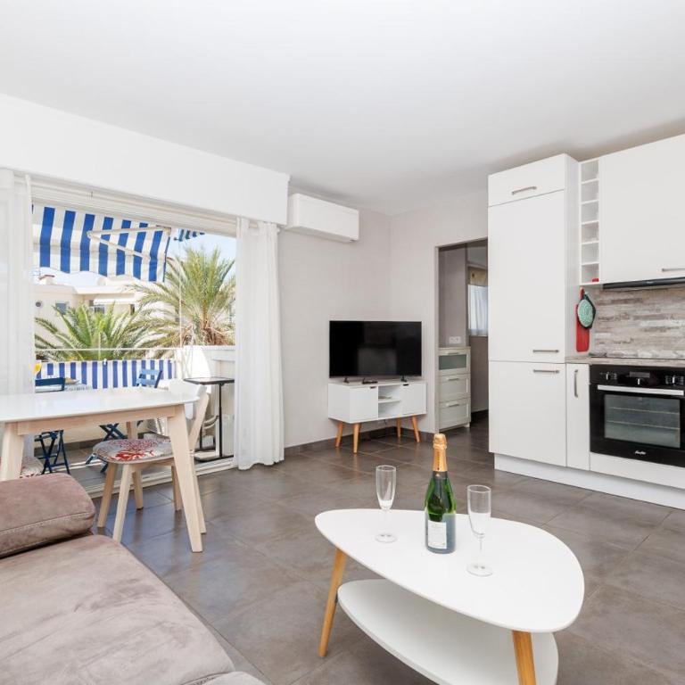 Le Corsaire YourHostHelper - Appartement 1 Chambre avec Terrasse - 21