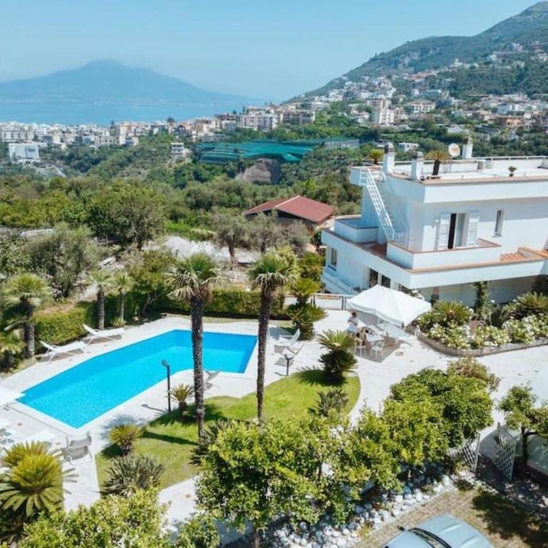 My Exclusive Italy - Luxury Villa in Sorrento Coast Swimming Pool & View - Villa - 2