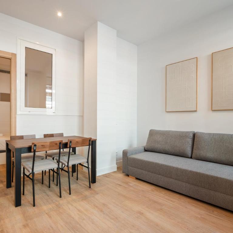 Gonzalo de Berceo - Apartamentos - Appartement - Rez-de-Chaussée - 28