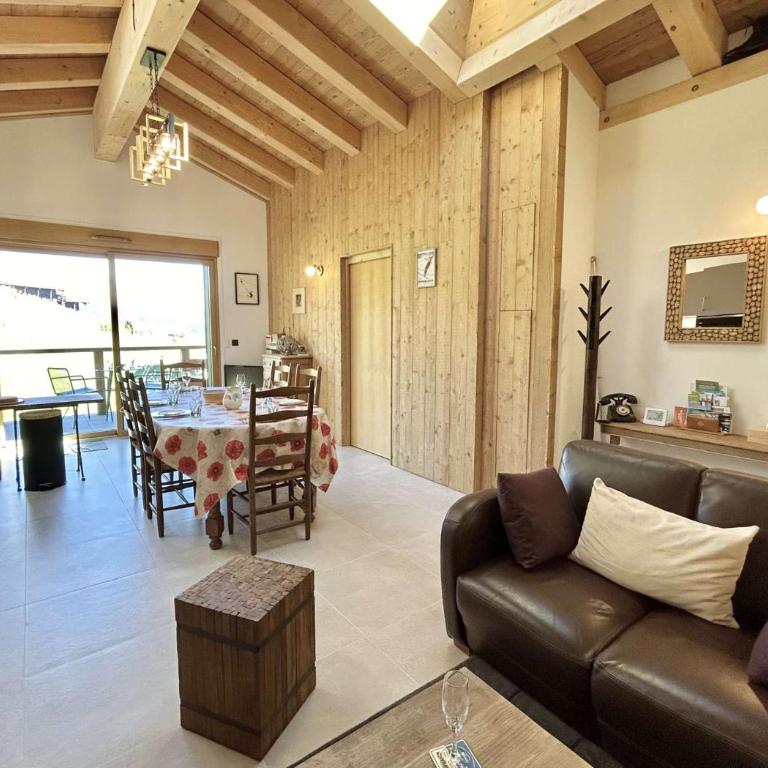 Appartement 3 Pièces pour 6 personnes, près des pistes - COMBLOUX - COM101-B302 - Appartement 2 Chambres - 2