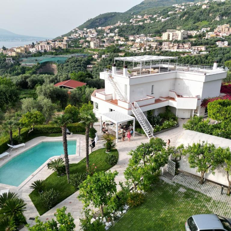 My Exclusive Italy - Luxury Villa in Sorrento Coast Swimming Pool & View - Villa - 6