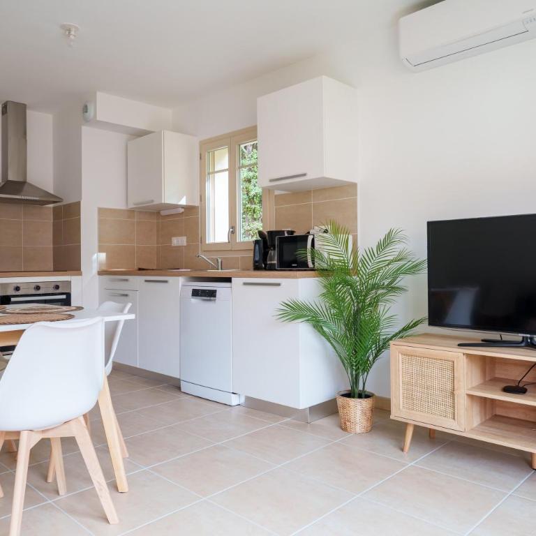 Maison paisible entre les pins - Two-Bedroom House - 2