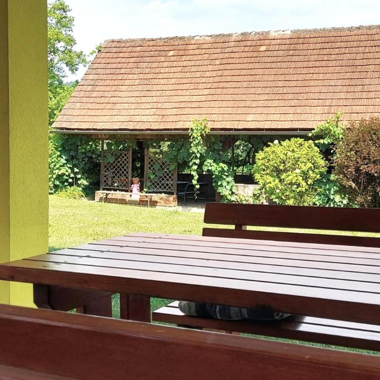 "Das Steirerhaus am Seggauberg" - Familien Ferienhaus mit zwei separaten Apartments - Haus mit 4 Schlafzimmern - 10