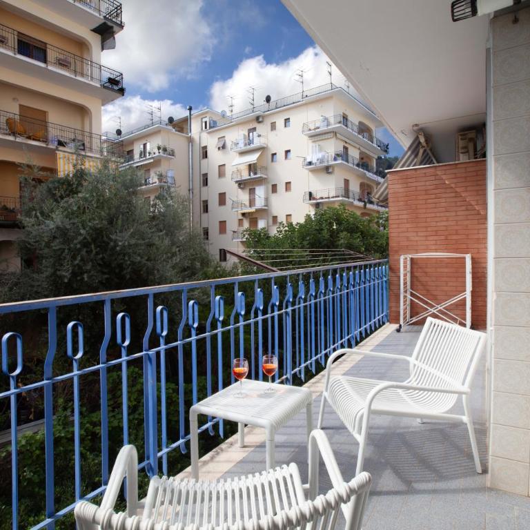 Estate4Home - Aranci 33 Guest House - Three-Bedroom Deluxe Apartment - 8
