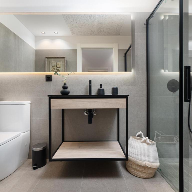 Apartamentos Alojalia - Apartment - Disability Access - 18