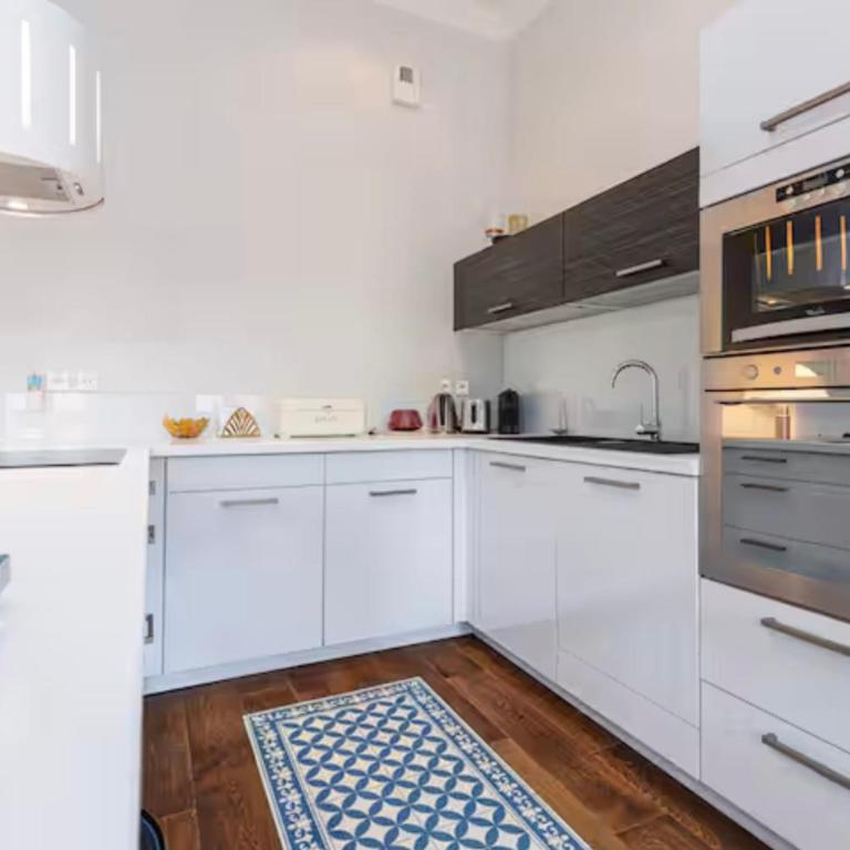 101 ANT - Stunning 2-bedroom Rue d'Antibes 150m from Palais - Appartement 2 Chambres - Vue sur Ville - 4