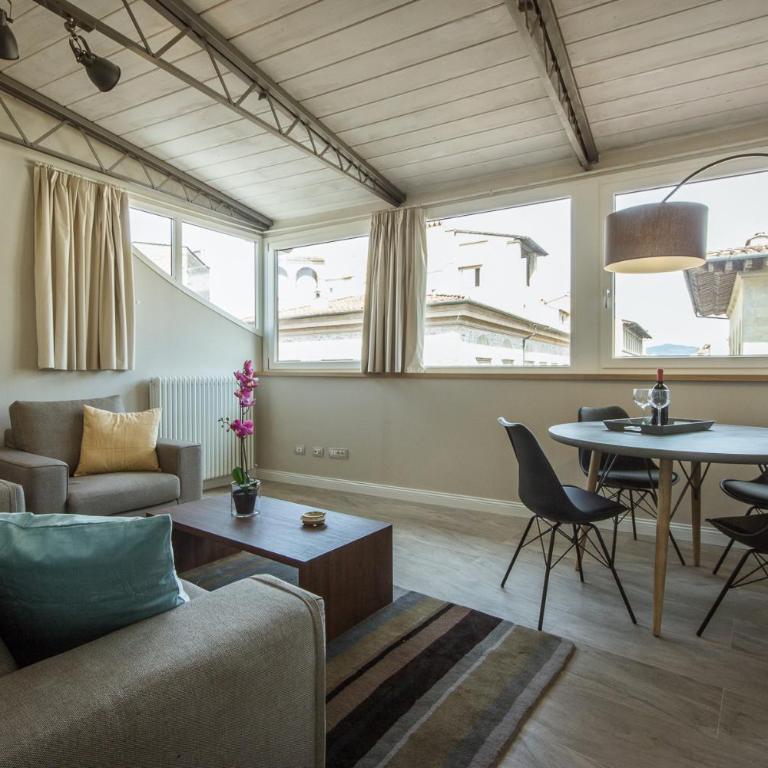 Apartments Florence- Painter's Attic - Appartamento - 1