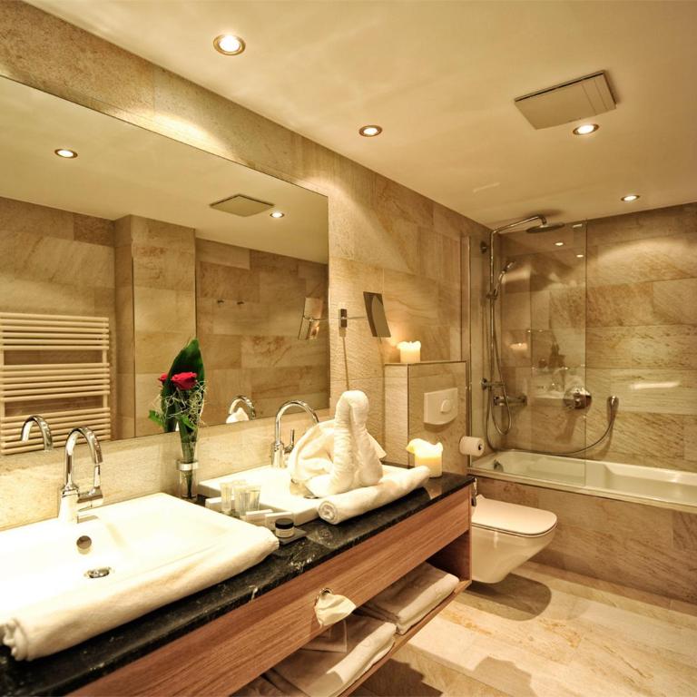 Hotel Salnerhof - Deluxe Doppelzimmer im alpinen Stil - 3