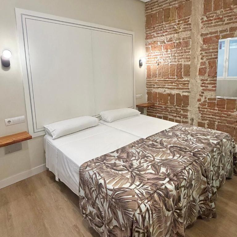 Hostal Madrid - Zweibettzimmer mit eigenem Bad - 8