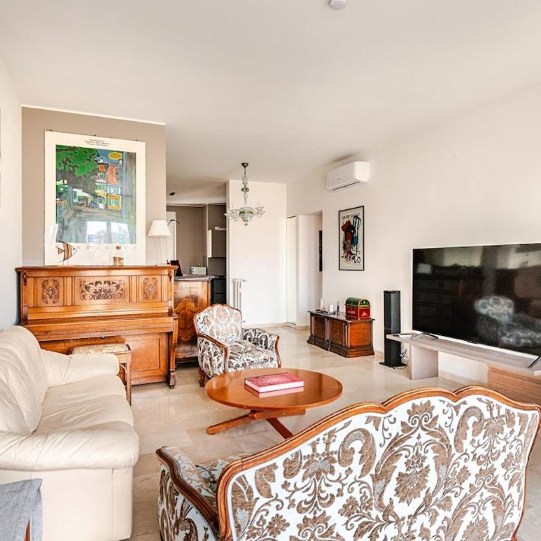 Spacious Apartment - M4 to Duomo - Free Garage - Appartamento con 3 Camere da Letto - Piano Alto - 47