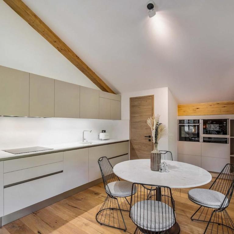 Chalet Courchevel - Maison de Vacances - 23